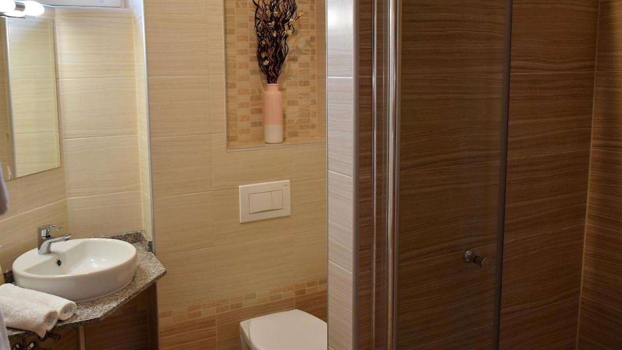 ホテル La Mia Casa Vendeghaz Kaposvár エクステリア 写真
