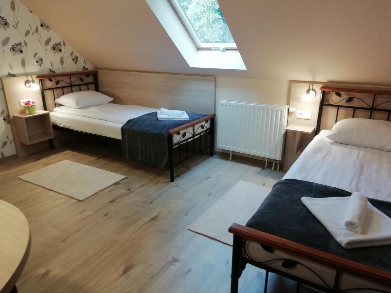 ホテル La Mia Casa Vendeghaz Kaposvár エクステリア 写真