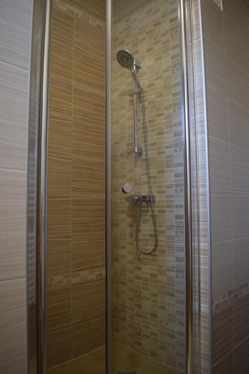 ホテル La Mia Casa Vendeghaz Kaposvár エクステリア 写真