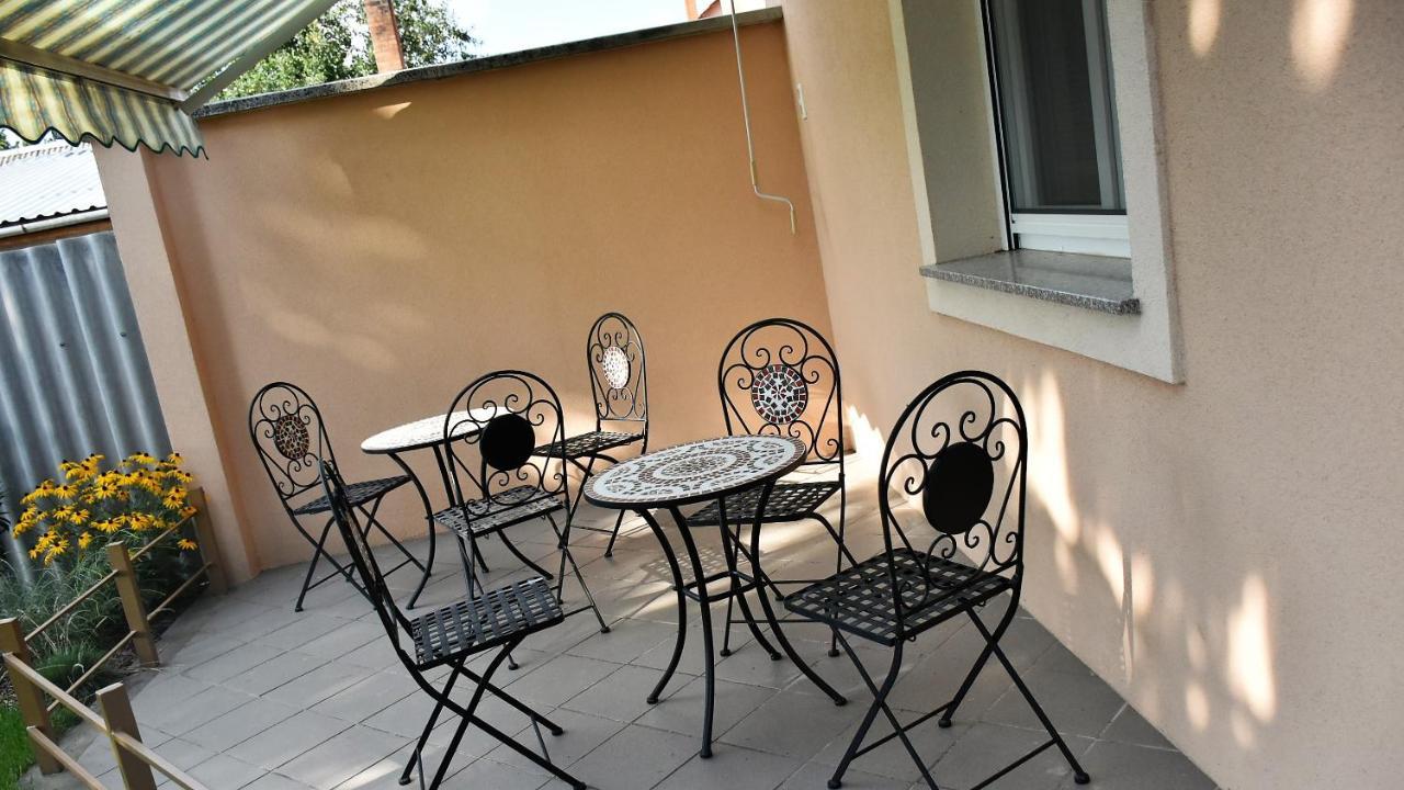 ホテル La Mia Casa Vendeghaz Kaposvár エクステリア 写真